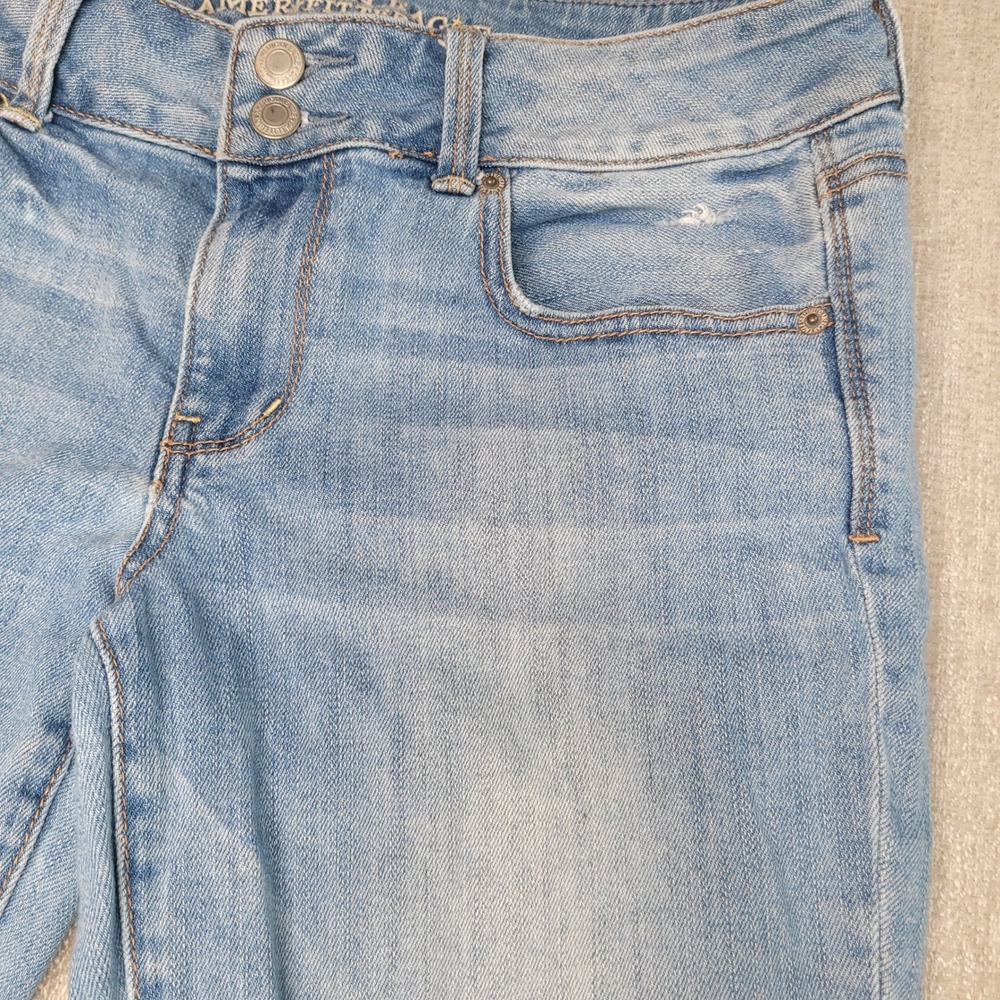 American Eagle Artist Crop Women Blue Distressed Stretch Denim Jeans 10 - Picture 2 of 12